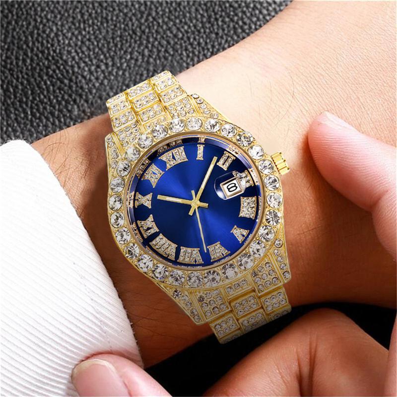 Men's lcy Elegance Watch: ElevateYour Style for Business and Leisure!Featuring Rhinestone Decoration,Date Display, and a Trendy Design,this Sleek Timepiece is Perfect forParties, Daily Wear, and Makes aStylish Birthday Gift