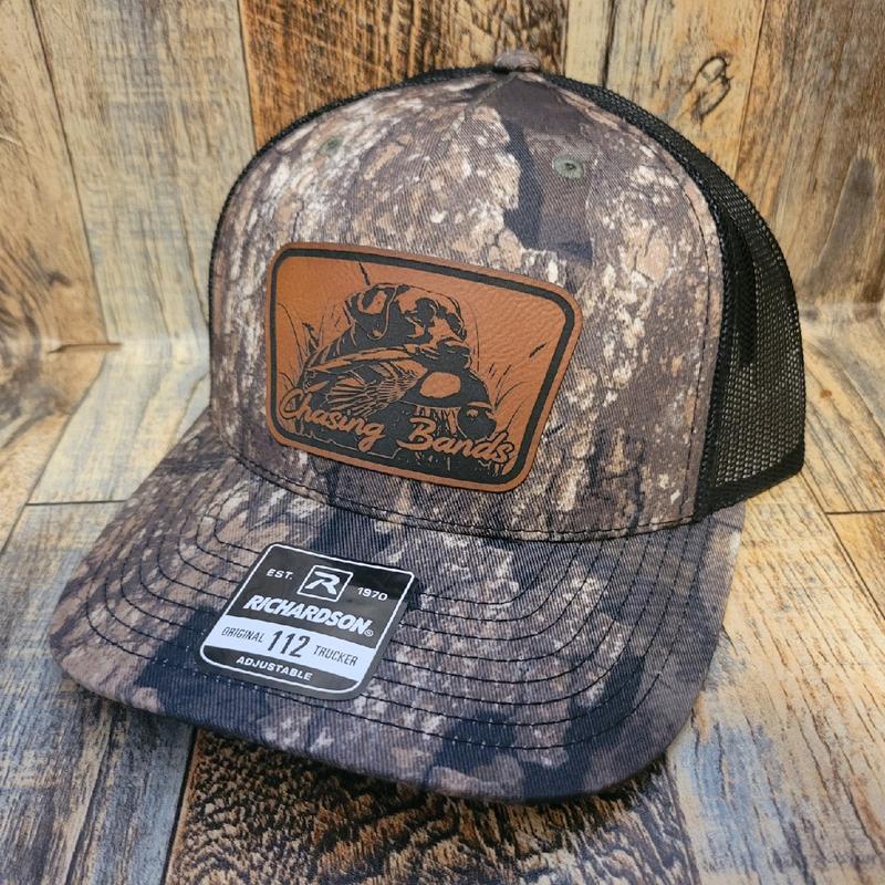 Chasing Bands duck hunting hat lab