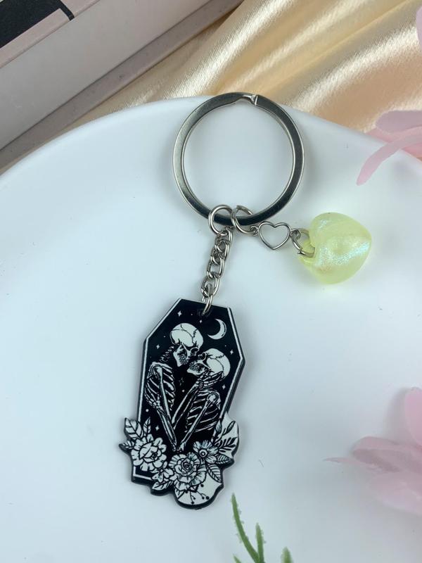 Luminous Heart Decor Skull Pattern Keychain, Creative Keychain for Car Keys, Bag Charm, Fashion Goth Accessories for Men & Women