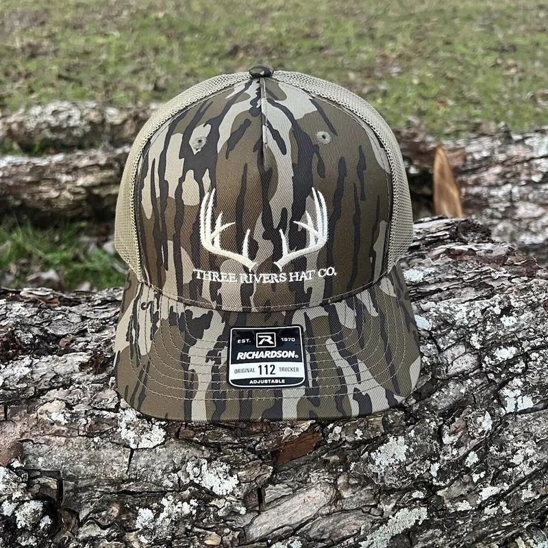 Threerivershat Whitetail Rack, Mossy Oak Bottomland , Deer Hunting, Camo Trucker SnapBack Hat