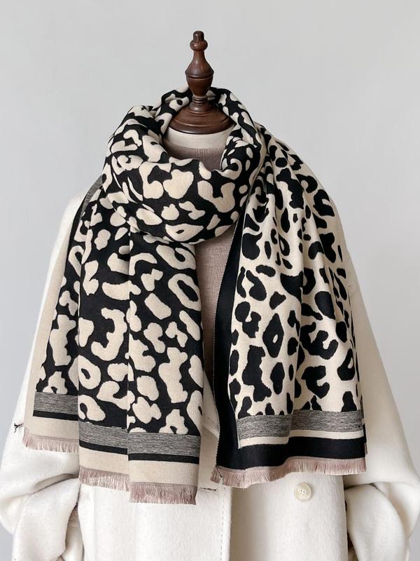 Leopard Print Tassel Decor Scarf, Elegant Soft Warm Shawl for Women & Men, Fashion Accessories for Daily Wear