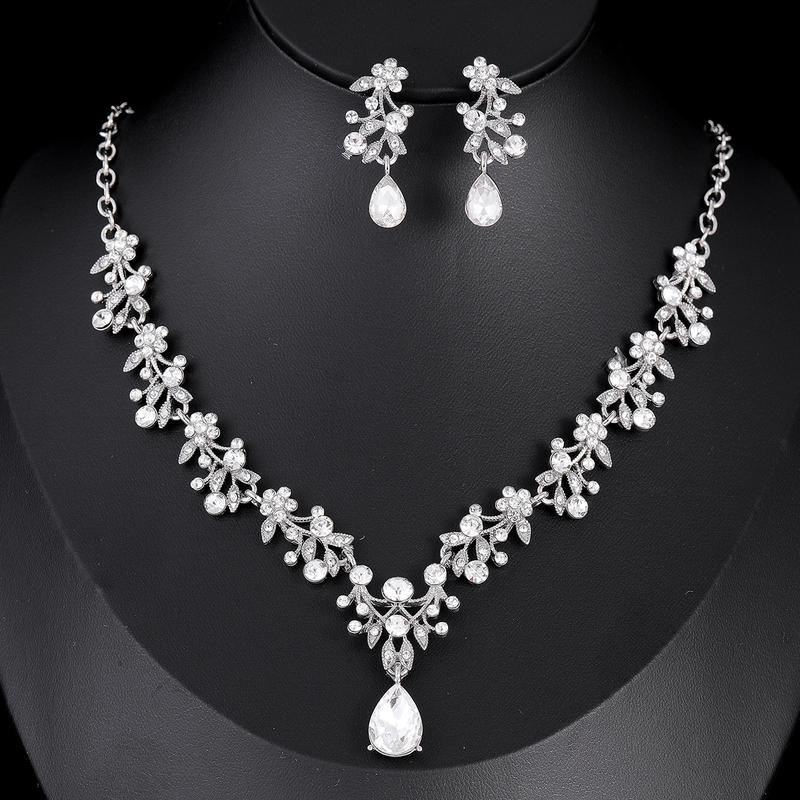 Water Drop Pendant Necklace Earring Set for Women