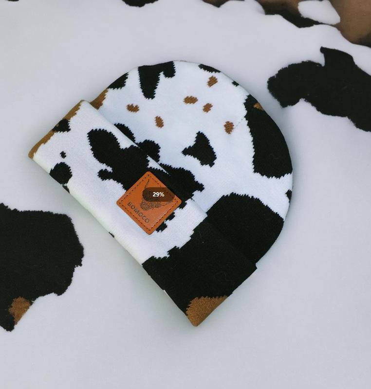 Cow Jacquard Knitted Hat Outdoor Casual Fashion Versatile Hat European and American Warm Cover Hat Ear Protection Windproof