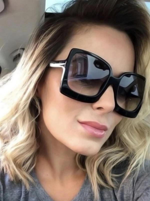 Women's Square Frame Sunglasses, Trendy Casual Tinted Lenses Sunglasses for Everyday Use, Fashion Accessories for Outdoor Activities