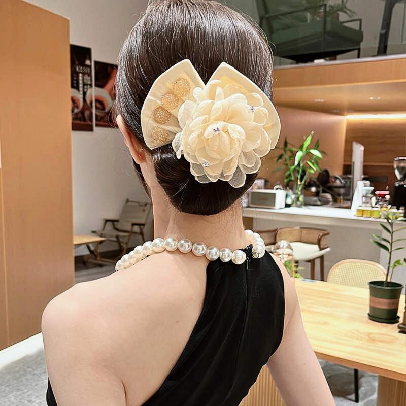 Women's Fashion Cute Hair Accessories Set for Gift, 2024 New Stylish Seamless High Stretch 3pcs Deft Bun Hair Twister Ponytail Holders, Variety Floral Hair  Disks Scrunchies for Ponytail & Hair Bun Hairstyles, 3pcs set Hair Styling Tools, Chic Hair Tie