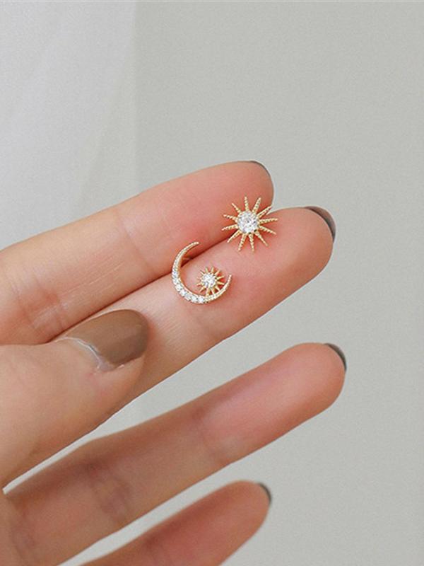 1 Pair Women's Creative Rhinestone Decor Sun & Moon Shaped Stud Earrings, Elegant Asymmetrical Design Stud, Girl's Temperament All-match Accessory