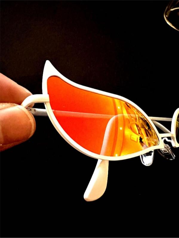 Donquixote Doflamingo Cat Eye Cosplay Sunglasses, Designer Novelty Sunglasses for Men & Women, Funny Sun Glasses Male Female Eyewear for Daily Use