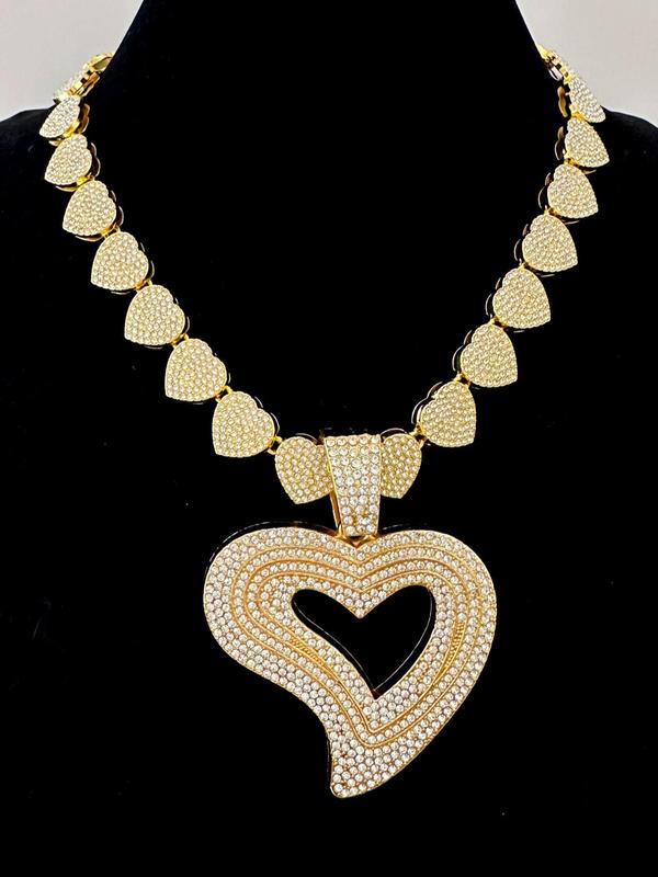 Rhinestone Decorated Heart Shaped Jewelry Set, Including Necklace & Studs Earrings, Fashion Jewelry for Party, Daily Decor, Trendy All-match & Exquisite Jewelry for Birthday Gift