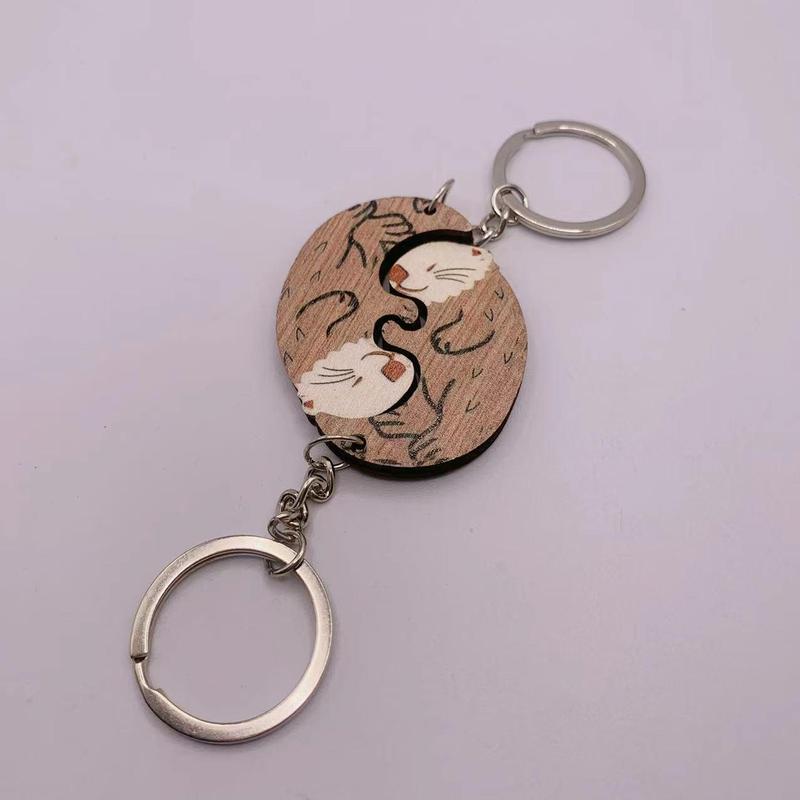 Otter Couple Design Keychain, Cute Keychain for Couple, Matching Puzzle Keychain for Bag Car Phone, Fashion Accessories for Men & Women