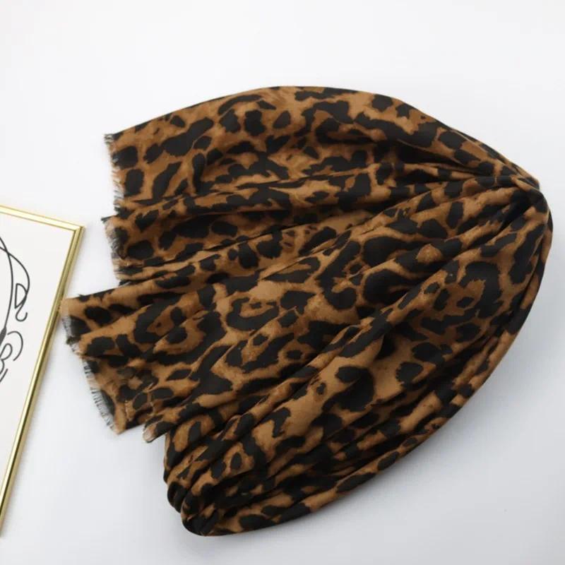 2024 AC Winter Scarf Leopard Print Scarf Thickened Warm Cashmere Scarves Luxury Scarves Fashion Shawl Women Men Shawls